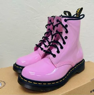 Dr. Martens New  1460 w leather Boots thumbnail 1