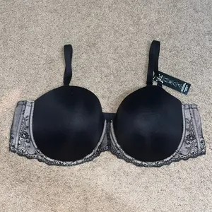 Torrid Curve Lace Adjustable Strapless‎ Bra Lightly Lined 50DDD / 50F thumbnail 3