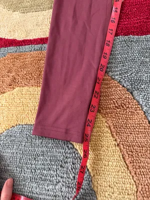 Gymshark Training Leggings Maroon Burgundy 25” Inseam Women’s Size Small thumbnail 2