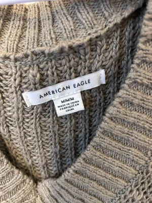 American Eagle Outfitters Sweater thumbnail 4
