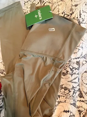 Halara XS High-Waisted Olive Green Leggings XS 7/8 Length Stretchy thumbnail 4