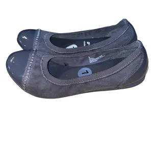 Seychelles Triangle Flats Size 7 Gray Cap Toe Ballet‎ Shoes Comfort Slip On thumbnail 3