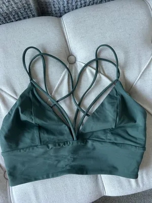 Lulu Lemon Sports Bra thumbnail 3