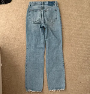 Abercrombie distressed jeans thumbnail 3