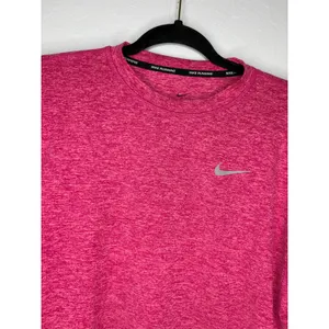 Nike Running Dri-Fit Crew Neck Long-Sleeve Shirt Medium Pink Athleisure Active thumbnail 2