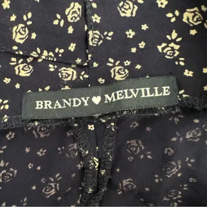 Brandy Melville Navy Floral Wrap Skirt One Size Tie Waist thumbnail 6