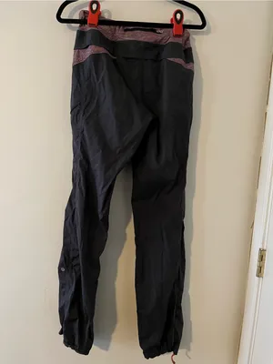 Lululemon Black Pink Jogger Track Pants 8 Outdoors Hiking Athletic Running thumbnail 6