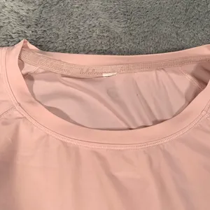 Lululemon Athletica Light Pink Short Sleeve Tee thumbnail 4