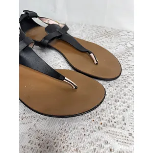 Ted Baker London black t-strap rubber jelly leather sandals sz 6.5 (37) thumbnail 2