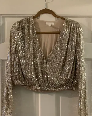H&M Glitter Top thumbnail 1