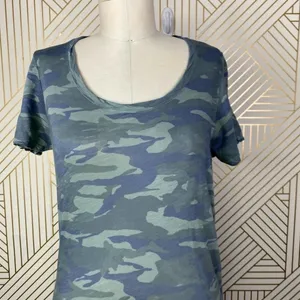 Monrow Camo Tee Shirt‎ Dress Succulent Green Short Sleeve Ruched Size US Small thumbnail 5