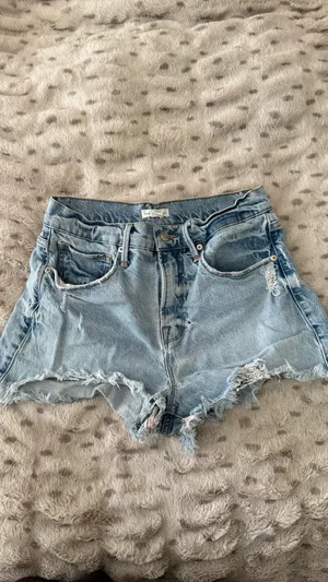 Good American Denim Shorts thumbnail 2