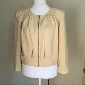 Sold
‎ Zip-Up Blazer lightweight size M thumbnail 3