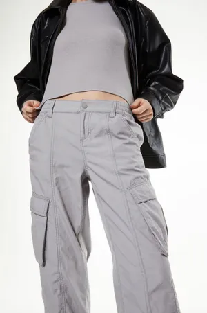 H&M Cargo Pants thumbnail 1