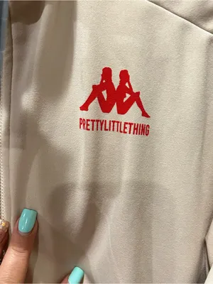 PrettyLittleThing x Kappa track jacket featuring red Omini logo Unisex Size Smal thumbnail 5