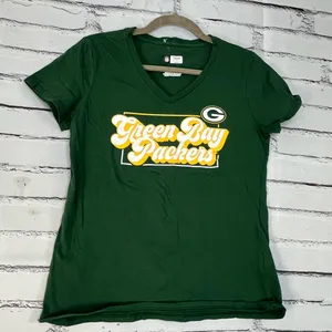 Green Bay Packers Women's Green and Yellow Graphic Top T Shirt SZ S/M Streetwear thumbnail 4