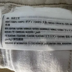 Abercrombie & Fitch Women’s Pleated Short Ultrasound High Rise White Sz 6 Denim thumbnail 5