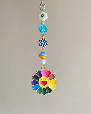 Handmade Kawaii retro y2k Rainbow flower & mix beads phone strap/accessory/keychain/bag charm/display💖 thumbnail 3