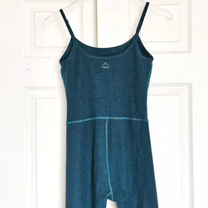 BEYOND YOGA Spacedye Uplevel Midi Jumpsuit Size Small Lunar Teal Heather thumbnail 7