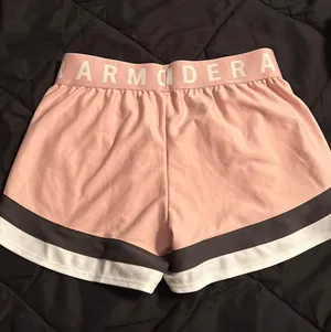 Under Armour Shorts thumbnail 2