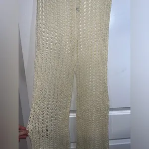 Odiva NWT Crochet Pullover Swimwear Cover Up Pants Size Large in Crème Color thumbnail 10