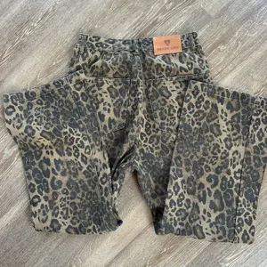 Aelfric Eden Cheetah Print Jeans thumbnail 2
