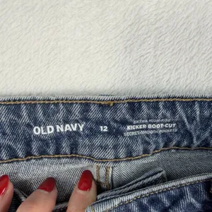 Old Navy 12 Kicker Bootcut Jeans Extra High-Rise Smooth Pockets‎ Stretch Raw Hem thumbnail 6