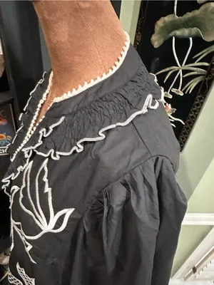 Entro Embroidered Puff‑Sleeve Dress – Size Large thumbnail 6