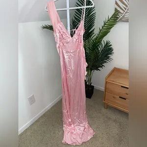 NWT For Love & Lemons Draped Plunge Neck Asymmetric James Maxi Dress Pink‎ Small thumbnail 4