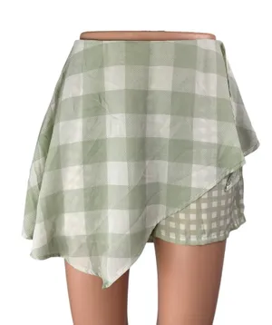 Urban Outfitters Green Gingham Check Asymmetric A-Line Mini Skort Skirt Size 6 thumbnail 1