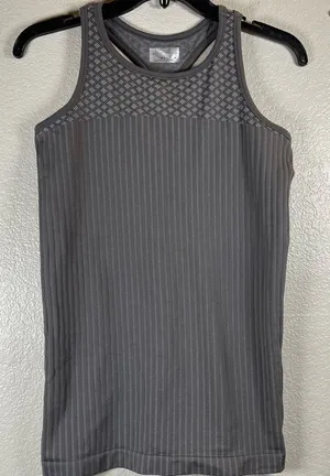 Athleta Renew Seamless racer back tank top SZ M thumbnail 1