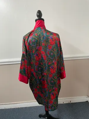 Vintage Victoria’s Secret Rose Robe thumbnail 5