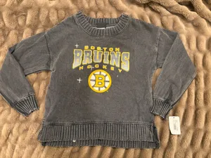 Target Girls Boston Bruins Sweatshirt thumbnail 1