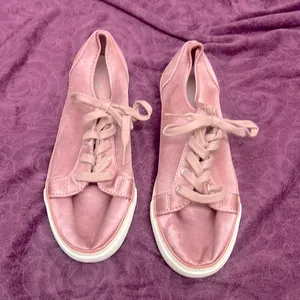 Gap 8.5 light satin pink water stain converse shoes thumbnail 1