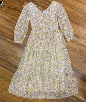 Sincerely Jules Floral Maxi Dress Size‎ Small Long Sleeve Tiered Smocked Back thumbnail 1