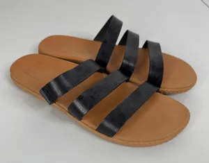 Reef Black Strappy Sandals‎ Size 9 thumbnail 1