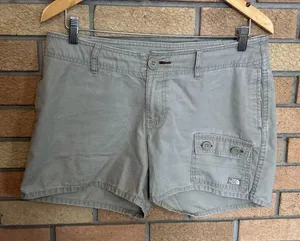 The North Face Women’s Beige/Gray 4” Hiking Outdoor Athletic Shorts Size 10 thumbnail 1