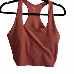 Old Navy Workout Set Red thumbnail 2