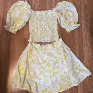 Anthropologie Charlie Holiday Lola Lemonade Floral Skater Skirt/smock crop set thumbnail 10