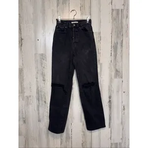 PacSun Black High Rise Ripped Knee Straight Leg Jeans Size 23 thumbnail 2
