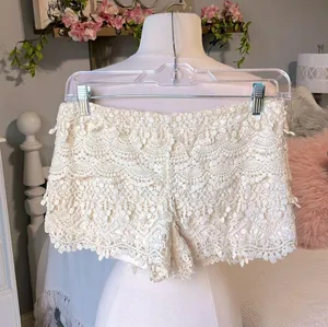 Romantic Flirty Lace Crochet Beige Shorts Back Zip Womens Small Love Fire thumbnail 6