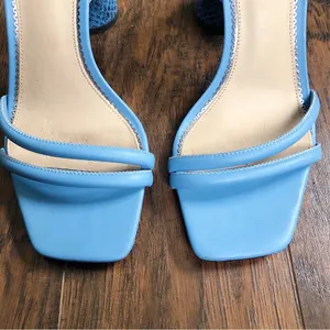 Sam Edelman • Kia Block Heel Sandal ankle strap square toe True Blue snakeskin thumbnail 4