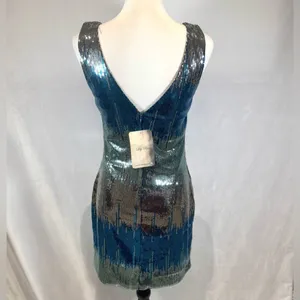 Lila Rose stunning silver and blue waterfall sequin mini dress size large NWT thumbnail 4