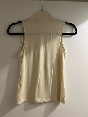 Universal Threads Mock Neck Sleeveless Top thumbnail 2
