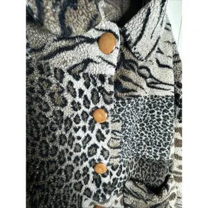 IZZI Outerwear Statement Cozy Sherpa Jacket Animal Print Patchwork Coat Button L Brown Size L thumbnail 3