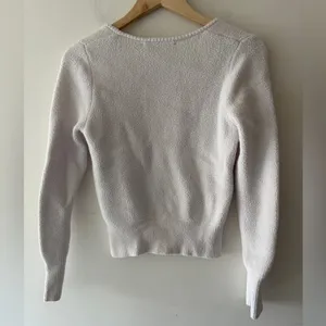 Zara V Neck Fuzzy‎ Soft Sherpa-Like White Textured Sweater thumbnail 3