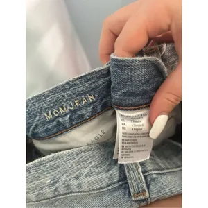 american eagle mom jeans thumbnail 2