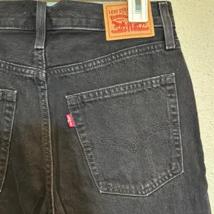Levi's Women's Straight Black Jeans thumbnail 3