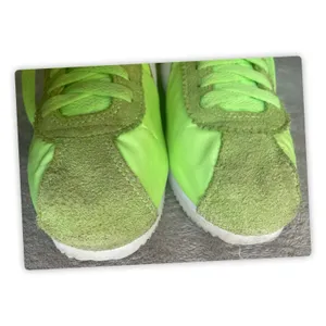 Nike Classic Cortez Nylon 749864-310 Volt Green Sneakers Womens 8.5 EU40 thumbnail 4