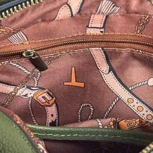 Olive Green Vegan Leather Camera Bag Crossbody Purse thumbnail 10